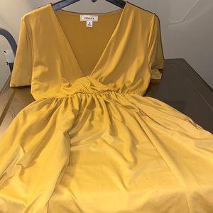 Has pockets !! Cute dress